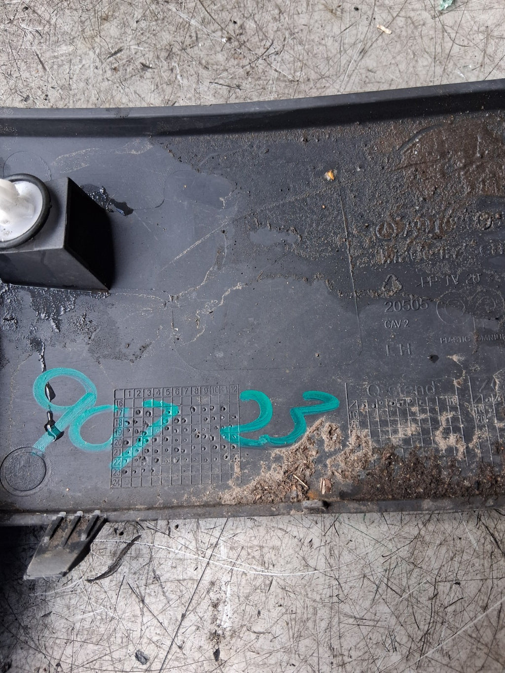 2023 MERCEDES SPRINTER W907 REAR BUMPER COVER A9108803700