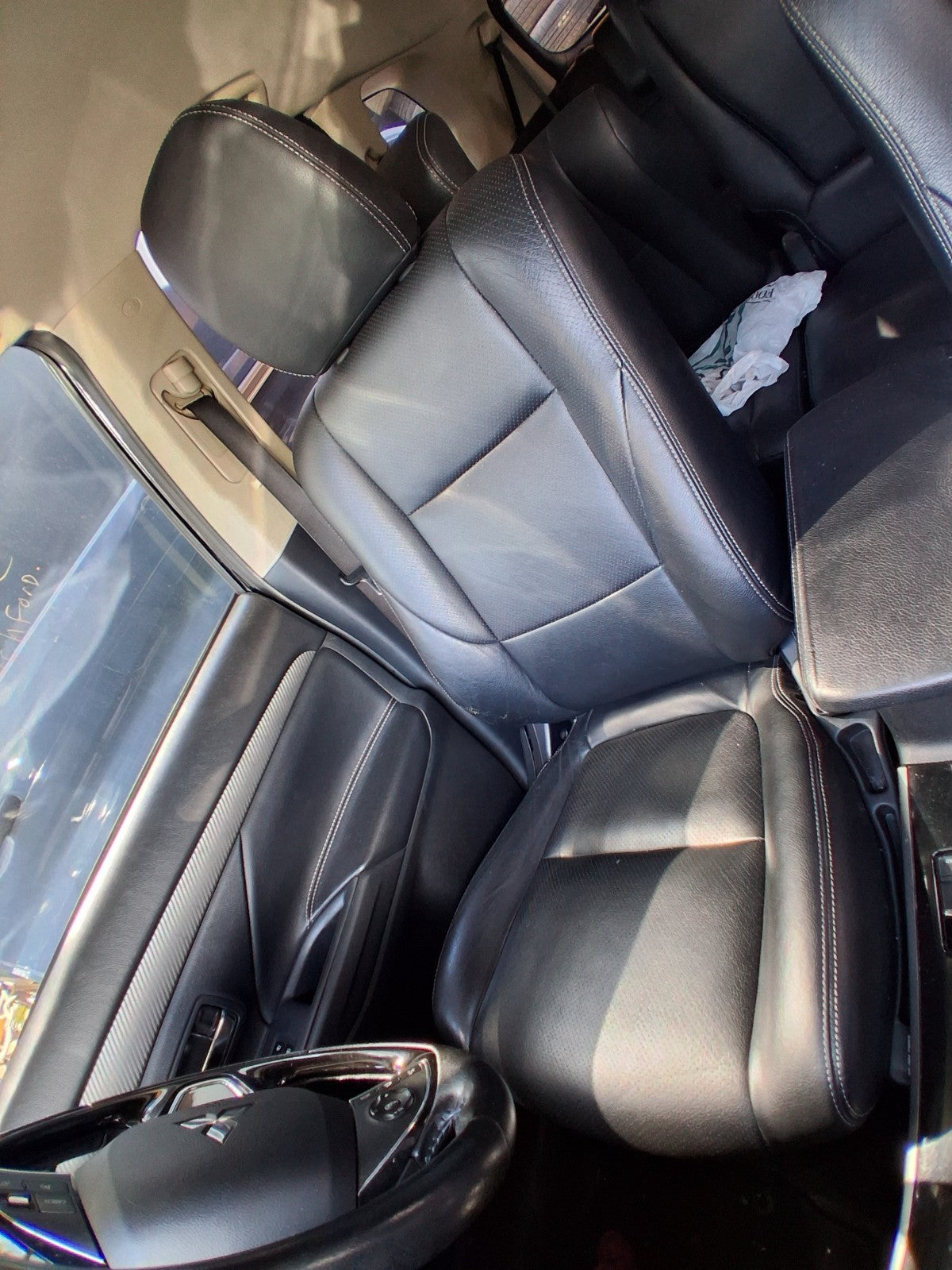 2018 MITSUBISHI OUTLANDER MK3 OSF DRIVER SIDE FRONT LEATHER COMPLETE SEAT