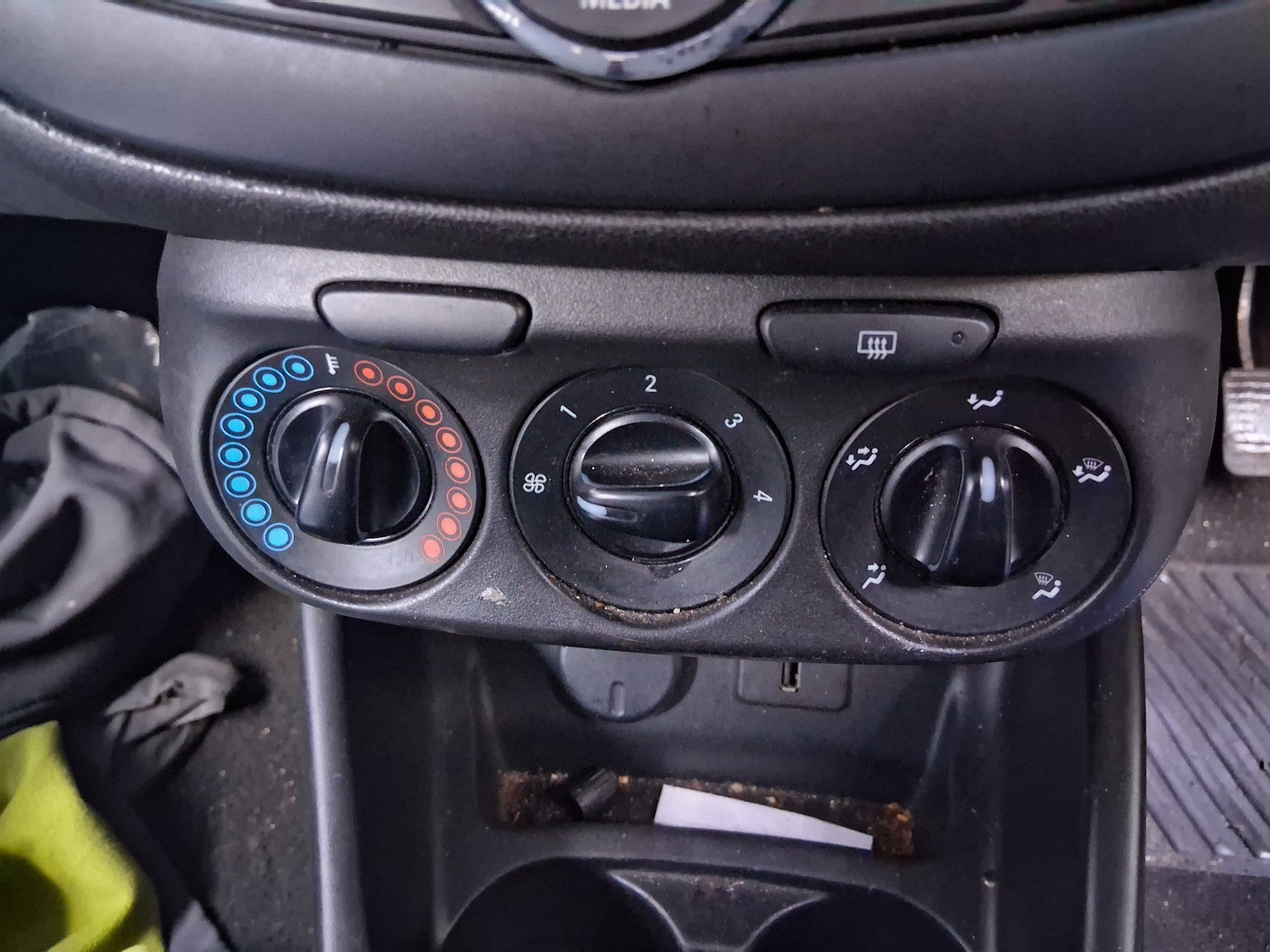 2018 VAUXHALL CORSA E CORSA VAN AC HEATER CLIMATE CONTROL PANEL SWITCH