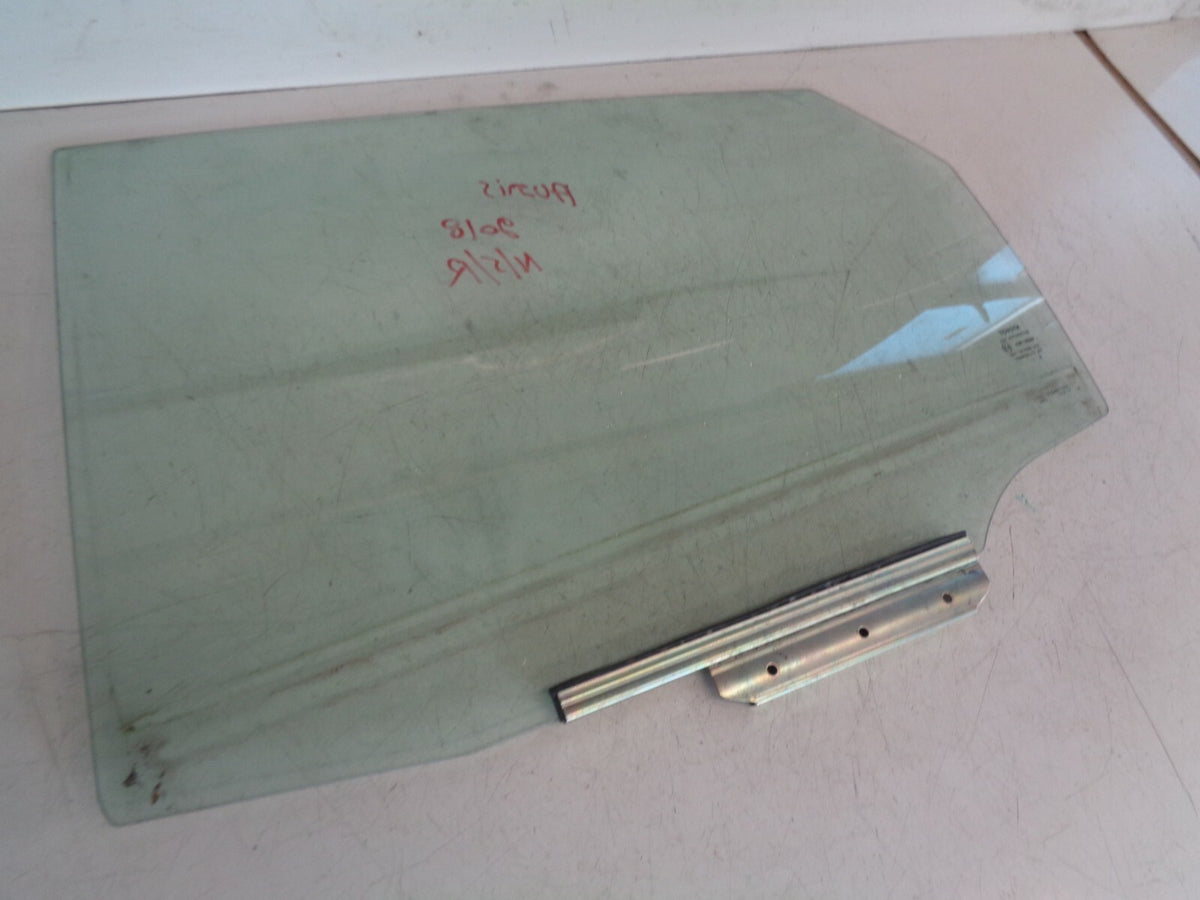 TOYOTA AURIS MK2 E180 2018 NSR PASSENGER SIDE REAR DOOR WINDOW GLASS
