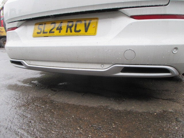2024 VAUXHALL GRANDLAND MK1 FACELIFT REAR COMPLETE BUMPER WITH PDC SENSOR WHITE