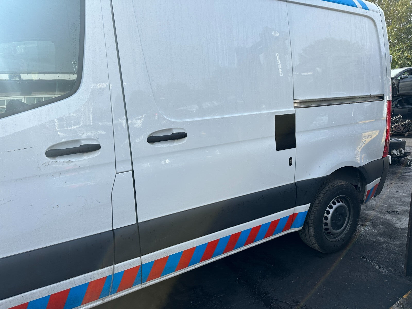 2024 MERCEDES SPRINTER W907 LOW ROOF NS PASSENGER SIDE SLIDING DOOR BARE WHITE