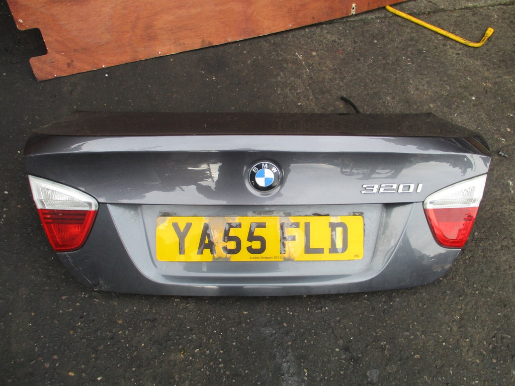 BMW 3 SERIES E90 2005 320i SALOON REAR TAILGATE BOOTLID GREY