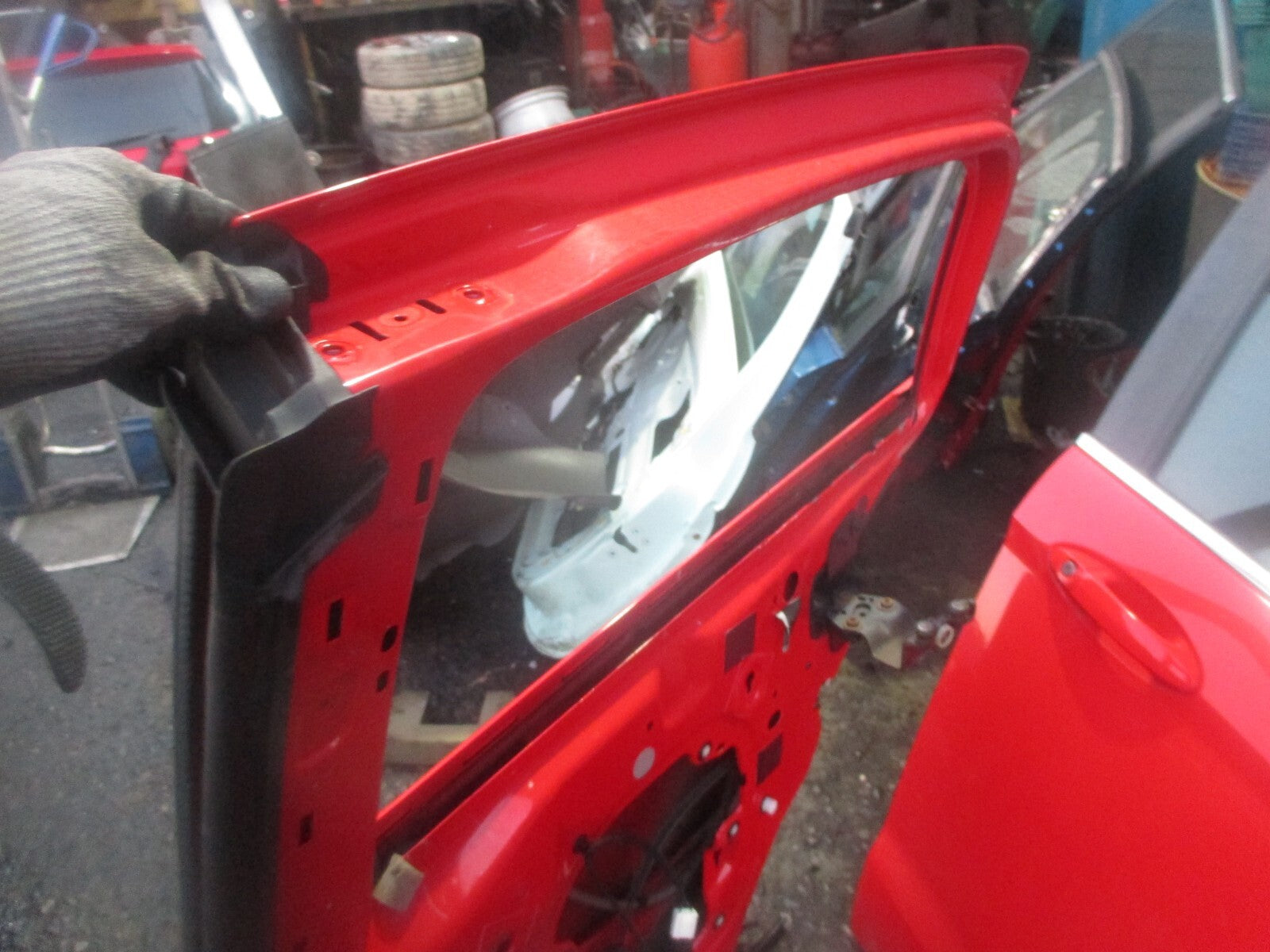 FORD B MAX 2013 OSR DRIVER SIDE REAR BARE DOOR RED RACE
