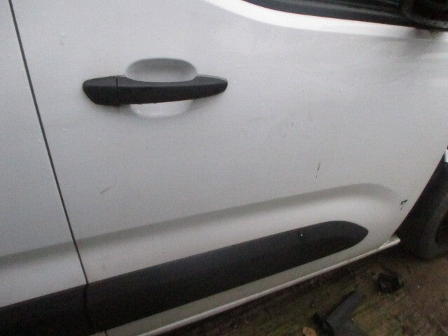 2021 PEUGEOT PARTNER MK3 K9 OSF DRIVER SIDE FRONT BARE DOOR WHITE