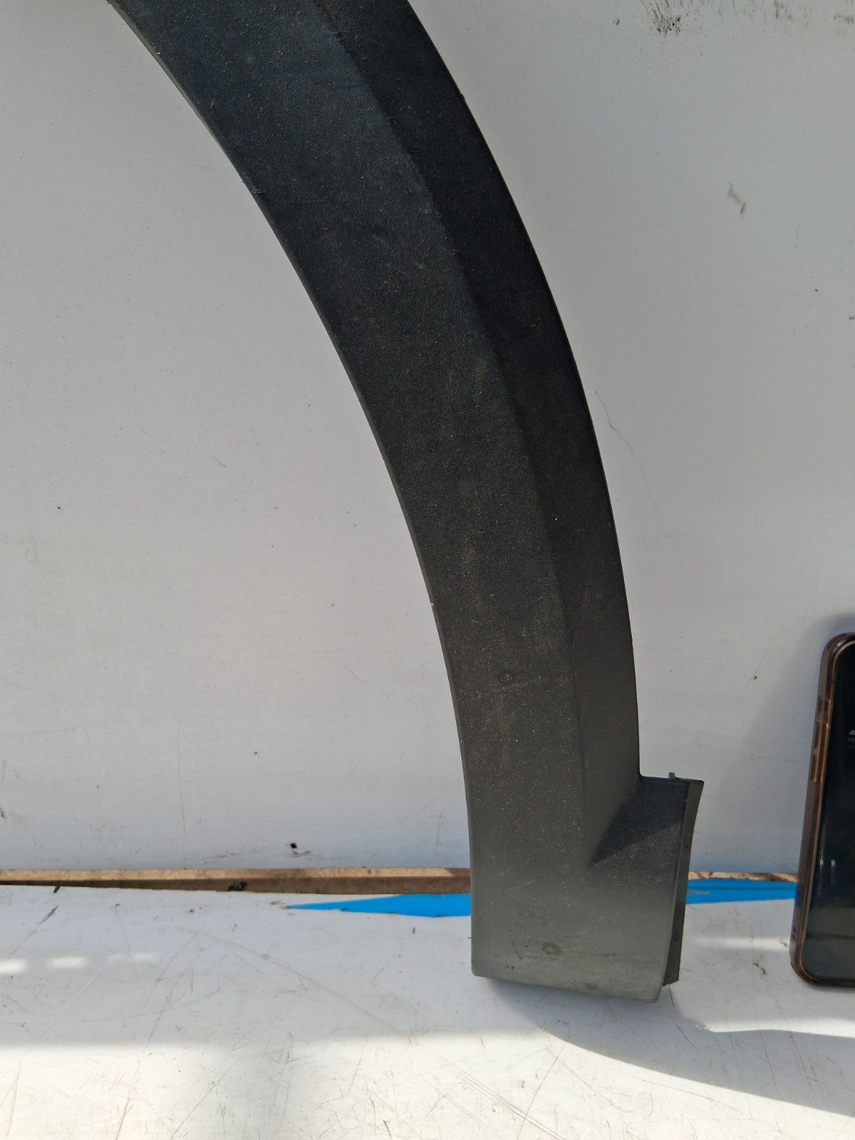 2021 CITROEN C4 MK3 NSF PASSENGER SIDE FRONT LEFT WHEEL ARCH TRIM 9832959080