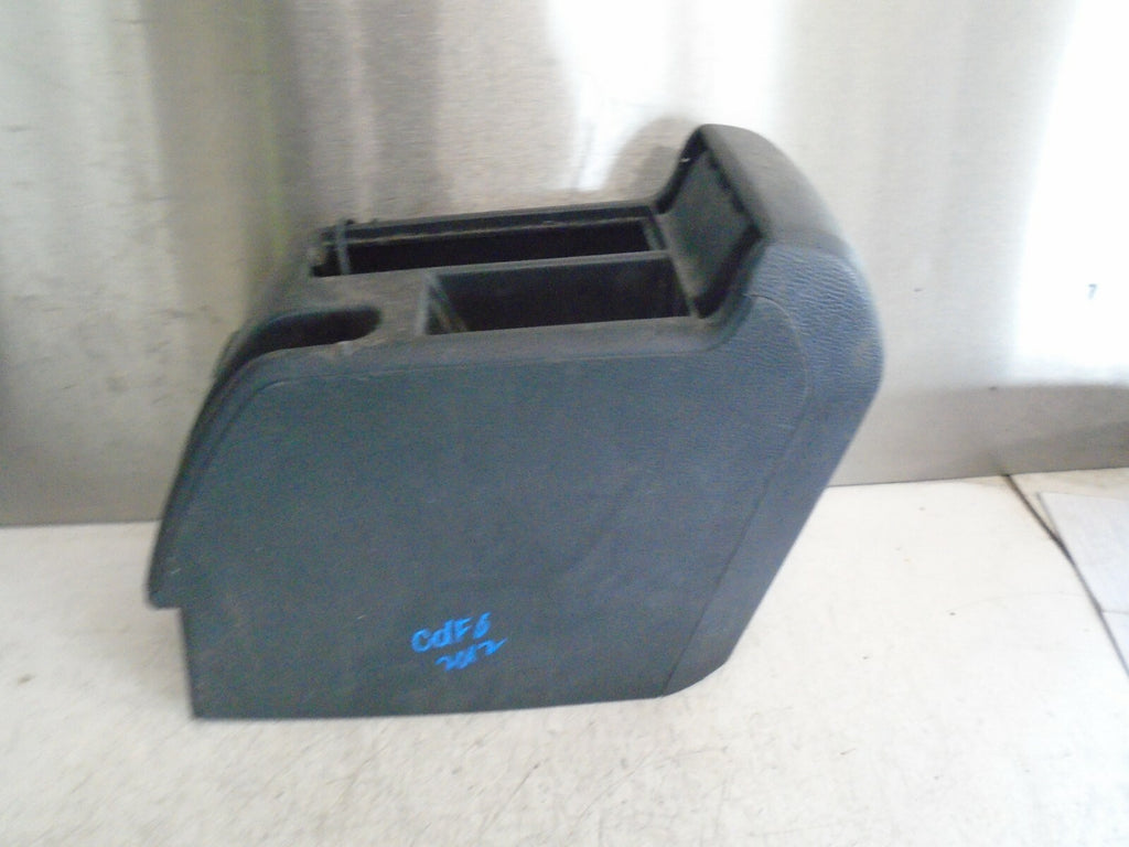 VOLKSWAGEN GOLF 2012 MK6 CENTRE CONSOLE HANDBRAKE SURROUND 1K0863323