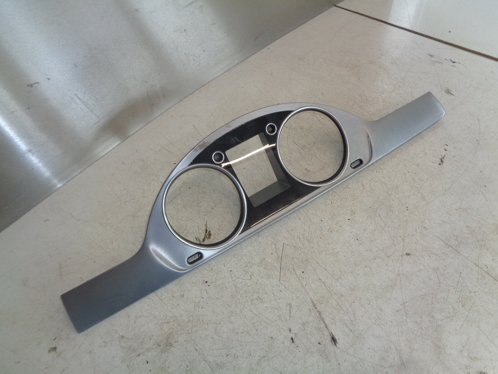 VW VOLKSWAGEN PASSAT CC 2012 SPEEDO INSTRUMENT CLUSTER SURROUND 3AC858368A