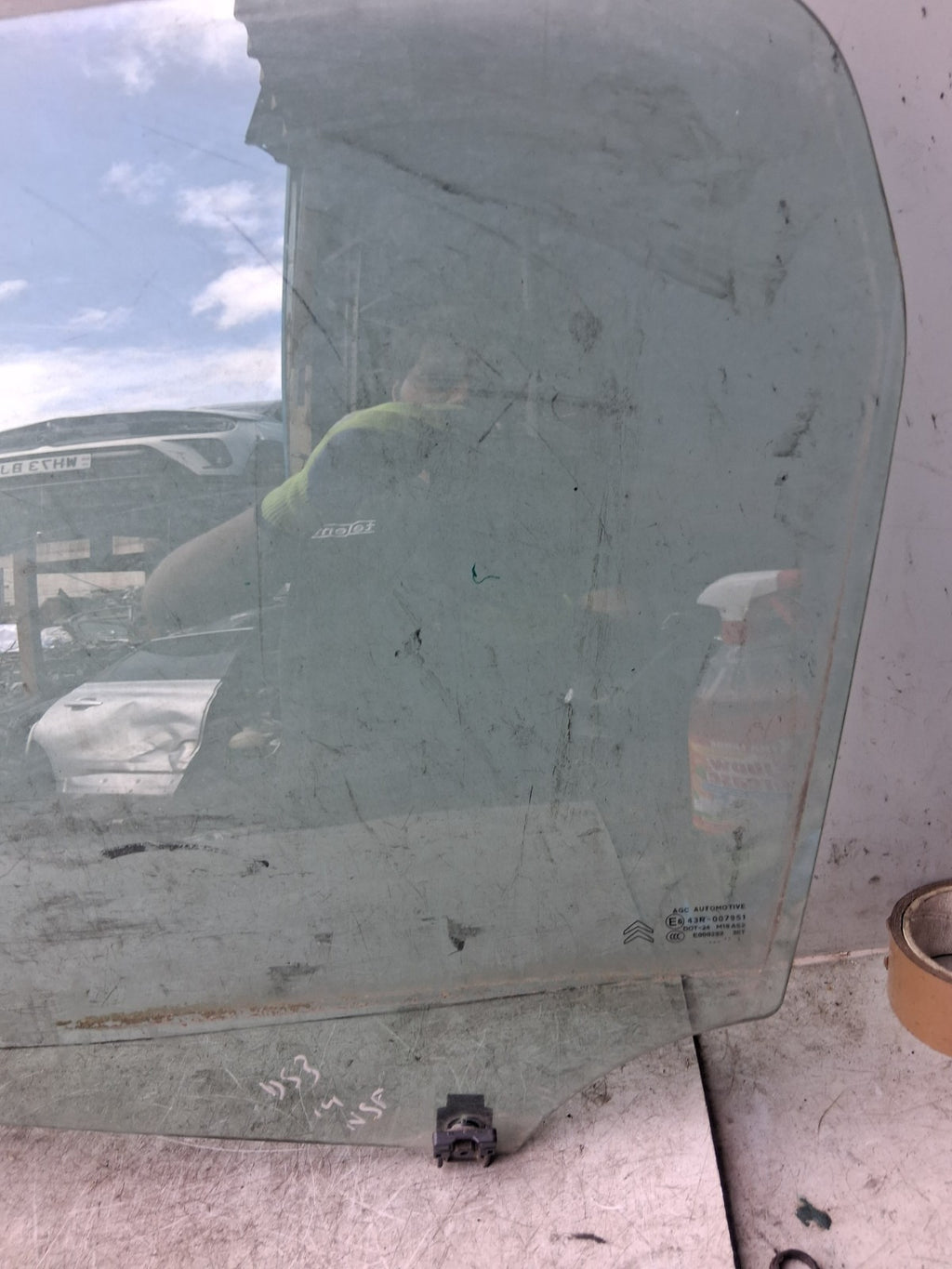 CITROEN DS3 2014 NSF PASSENGER SIDE FRONT LEFT WINDOW GLASS