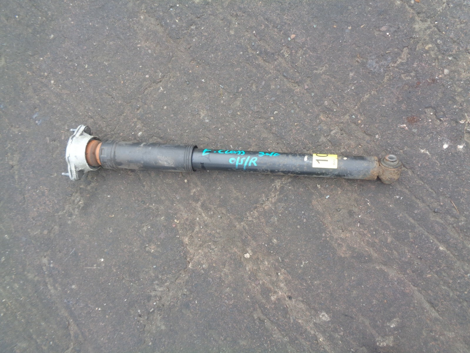 MERCEDES BENZ W212 2010 2.1 DIESEL NSR + OSR PAIR OF SHOCK ABSORBER