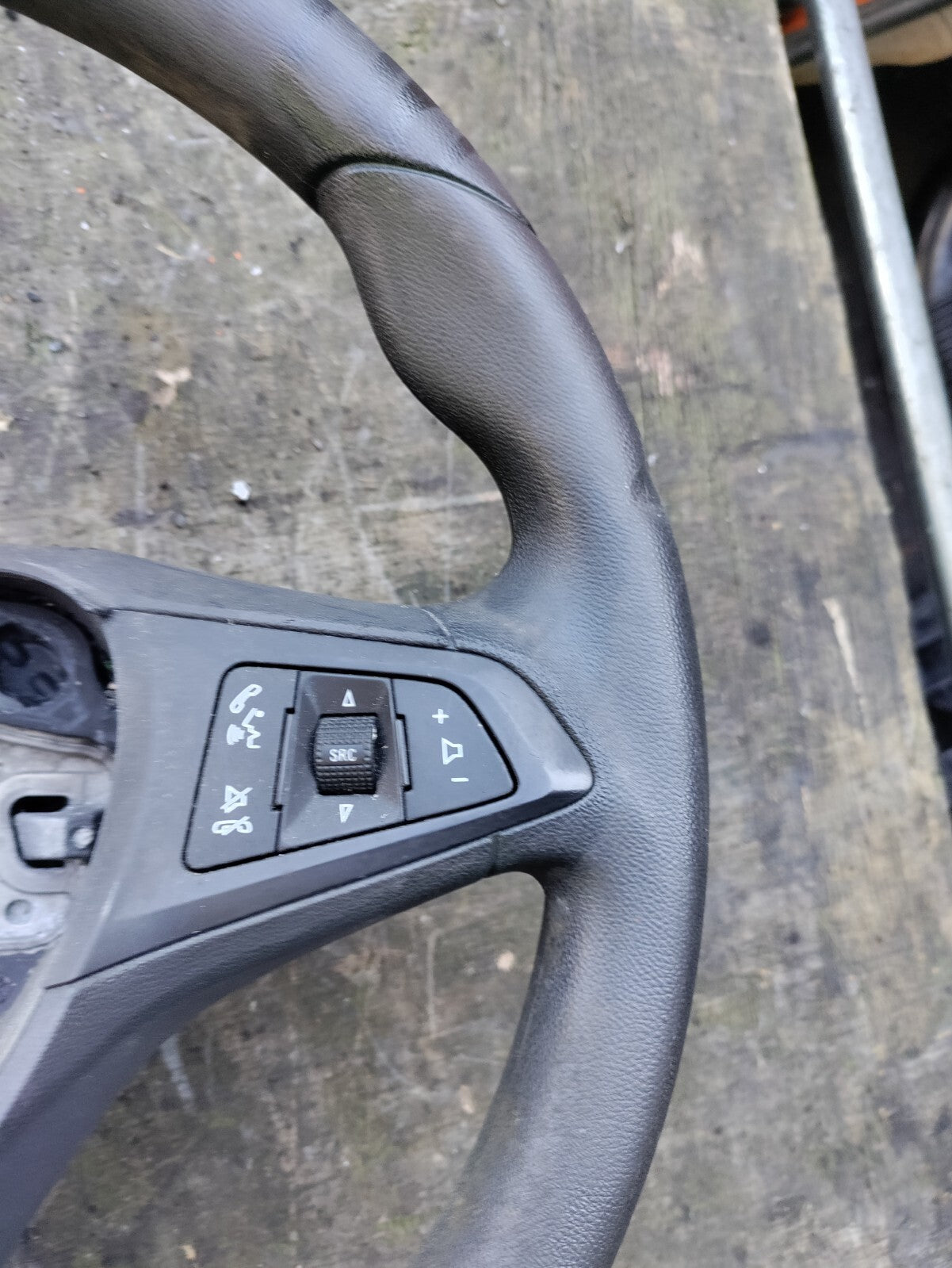 VAUXHALL ZAFIRA C MK3 2017 MULTI FUNCTION STEERING WHEEL 39046263