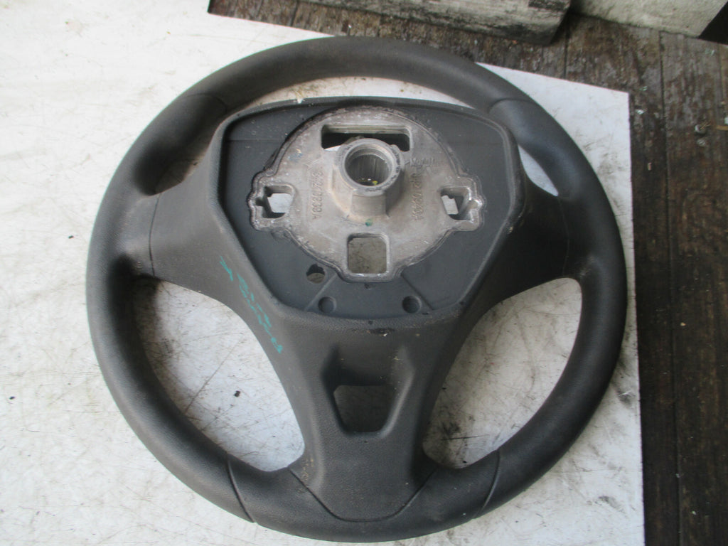 VAUXHALL ASTRA K MK7 2018 3 SPOKE MULTIFUNCTION STEERING WHEEL 39005382