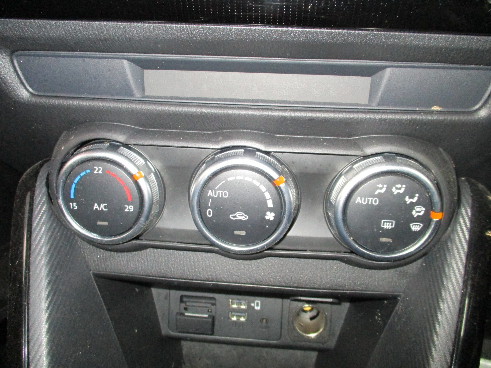 2022 MAZDA 2 MK3 DJ HEATER AC CLIMATE CONTROLS SWITCH PANEL