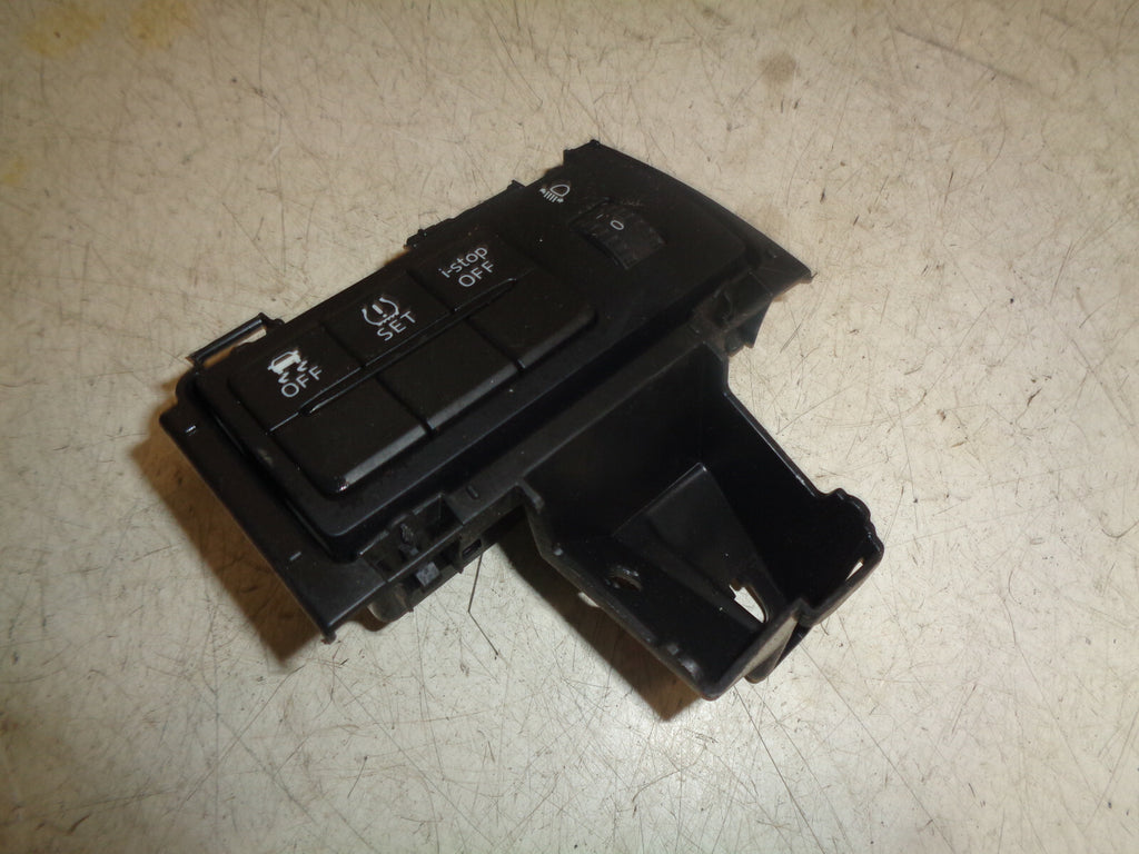 MAZDA 2 DJ MK3 2015 HEADLIGHT ADJUST SWITCH PANEL D13K66170