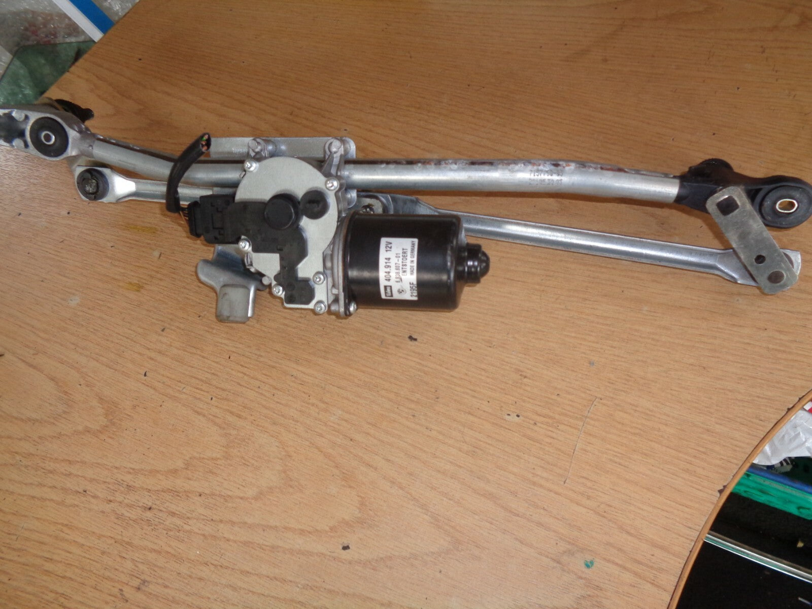 BMW 1 SERIES 2005 E81 E87 FRONT WIPER MOTOR WITH LINKAGE 693860701