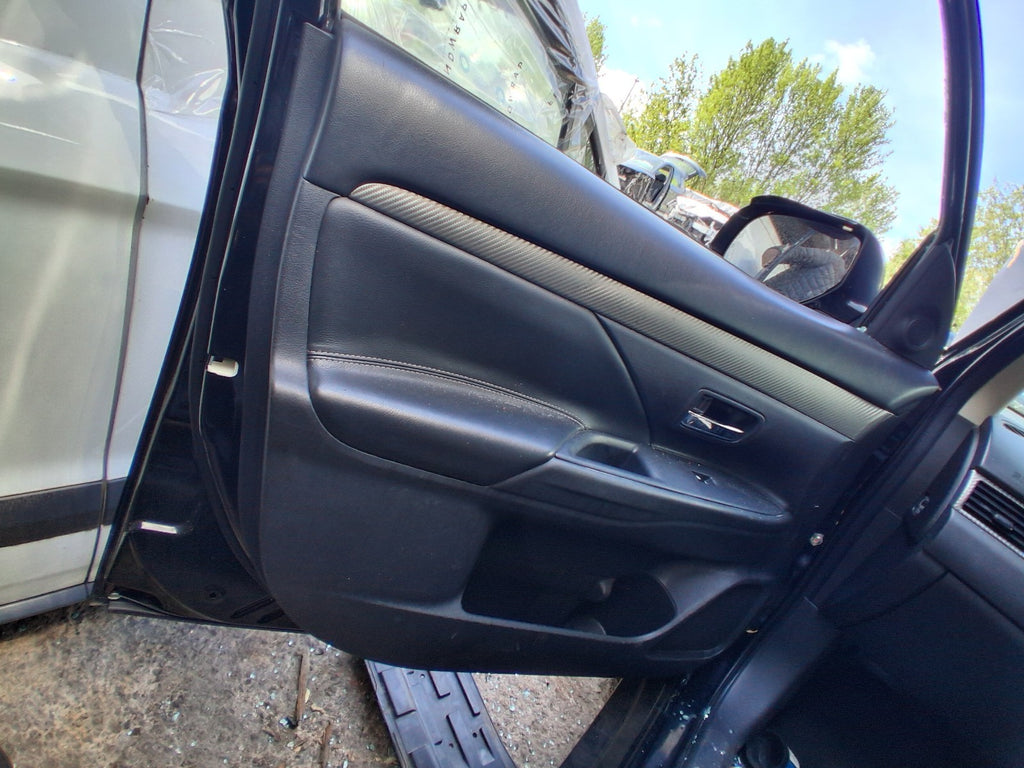 2018 MITSUBISHI OUTLANDER MK3 NSF PASSENGER SIDE FRONT LEATHER DOOR CARD PANEL