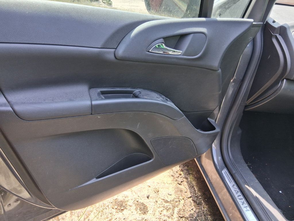 2016 VAUXHALL MERIVA B MK2 NSF PASSENGER SIDE FRONT LEFT DOOR CARD