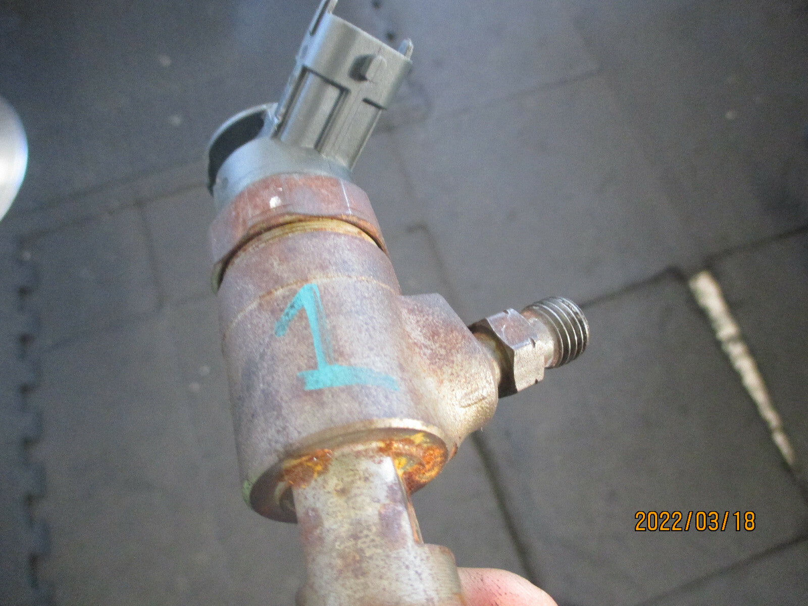 VAUXHALL INSIGNIA SAAB BMW 2.0 DIESEL INJECTOR 0445110 870692 REF 1