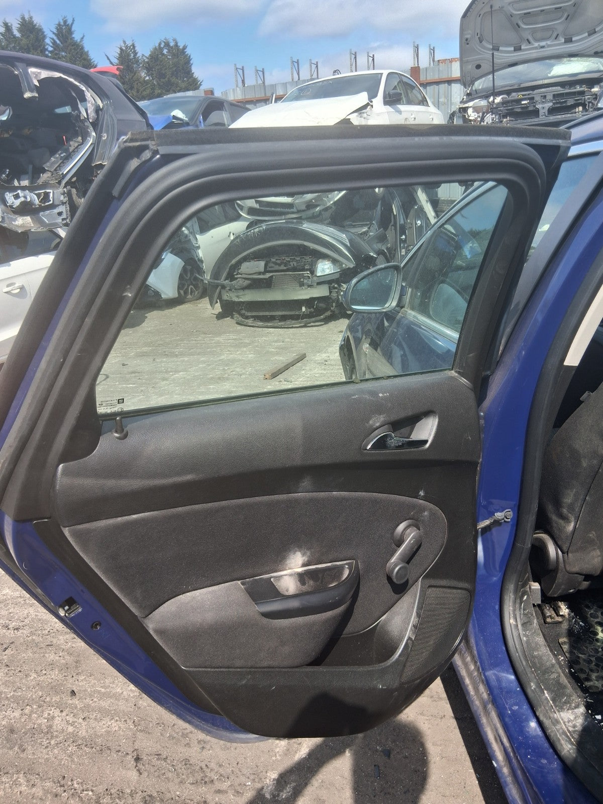 2013 VAUXHALL ASTRA J ESTATE NSR PASSENGER SIDE REAR LEFT COMPLETE DOOR BLUE