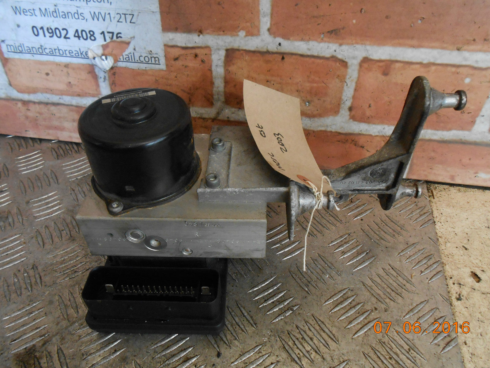 MERCEDES C CLASS S203 2003 C180 ABS BRAKE PUMP & CONTROLLER MODULE A2034310812