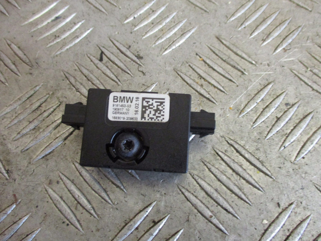 BMW 1 SERIES F20 / F21 2016 116D ANTENNA FILTER AMPLIFIER 9181453-03