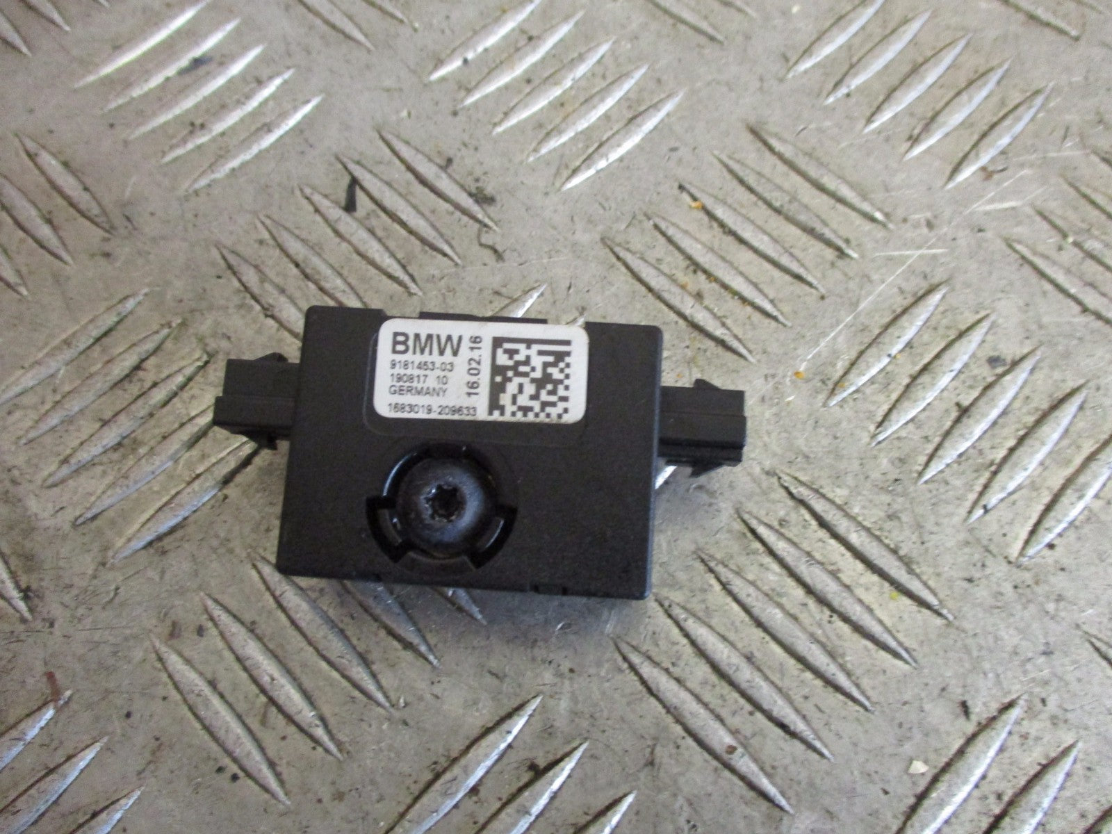 BMW 1 SERIES F20 / F21 2016 116D ANTENNA FILTER AMPLIFIER 9181453-03
