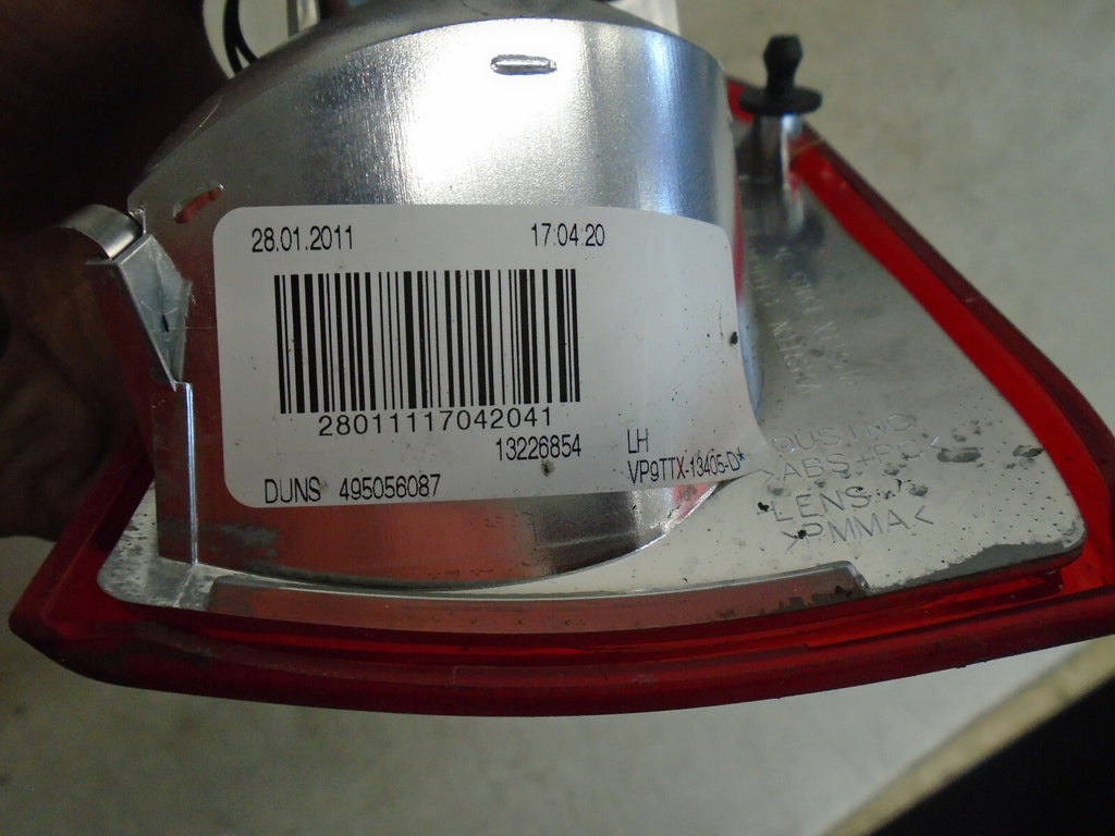VAUXHALL INSIGNIA MK1 2011 ESTATE NSR PASSENGER REAR INNER TAIL LIGHT 13226854