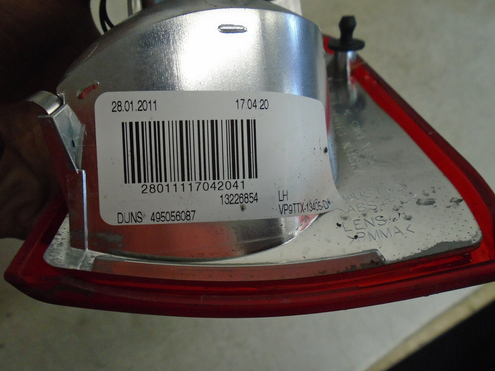 VAUXHALL INSIGNIA MK1 2011 ESTATE NSR PASSENGER REAR INNER TAIL LIGHT 13226854