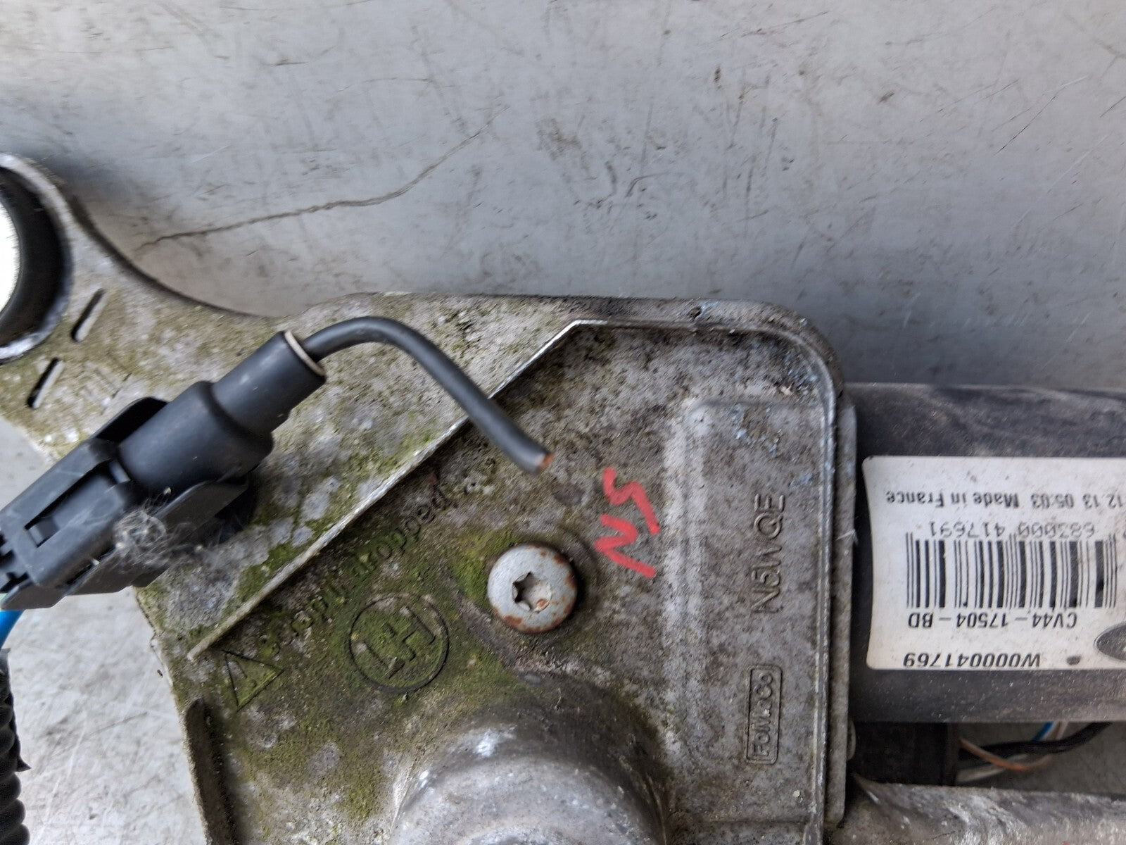 2013 FORD KUGA MK2 NS PASSENGER SIDE LEFT WINDSCREEN WIPER MOTOR CV4417504BD