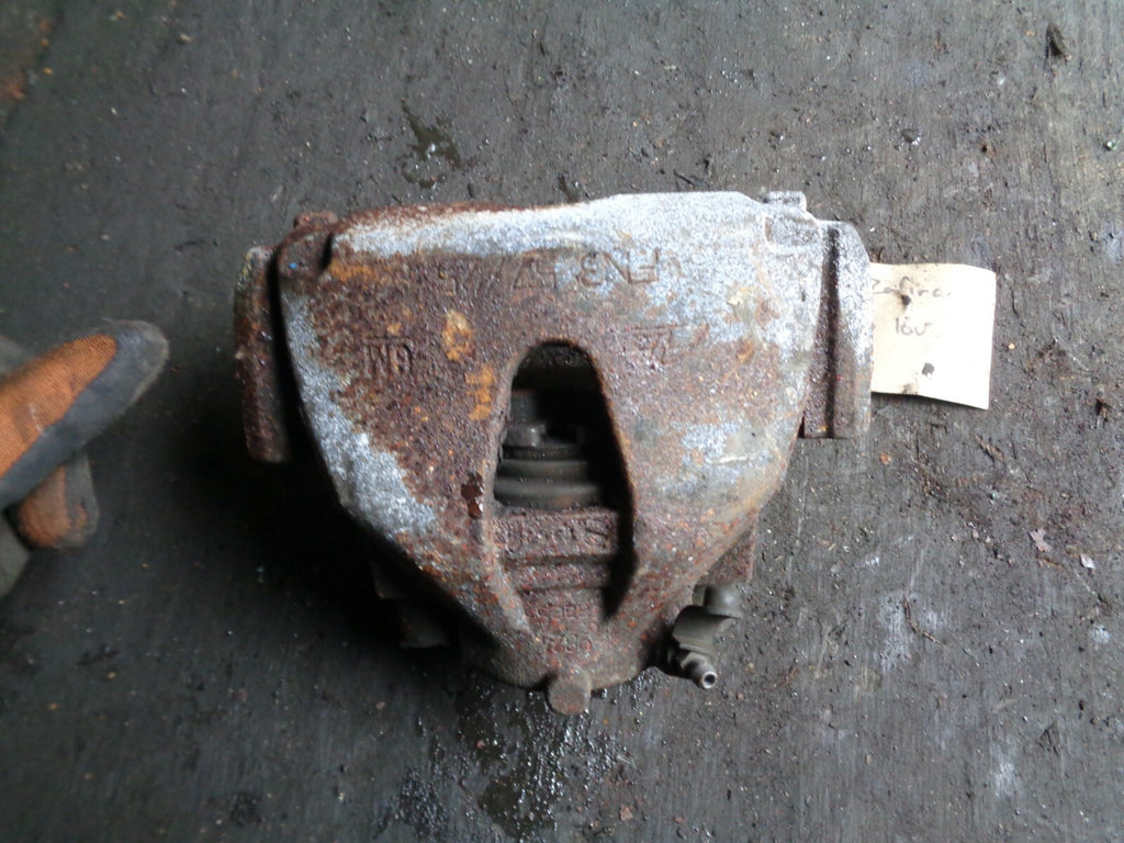 VAUXHALL ZAFIRA B MK2 2011 1.6 16V OSF DRIVER SIDE FRONT BRAKE CALIPER ASSEMBLY