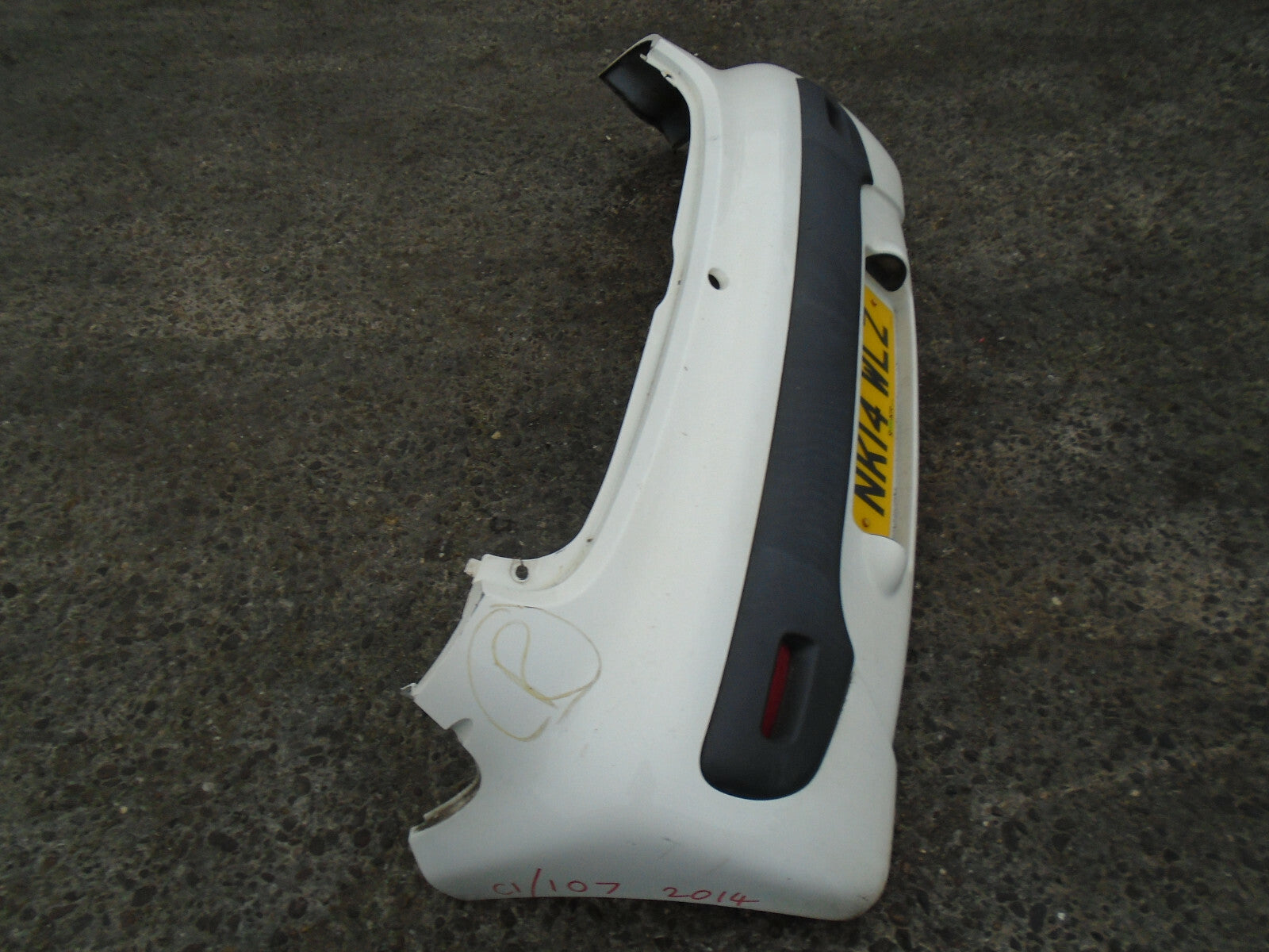 CITROEN C1 MK2 2014 3 DOOR REAR BUMPER COMPLETE WHITE