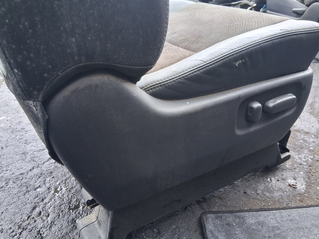 2013 TOYOTA ESTIMA MK3 OSF DRIVER SIDE FRONT COMPLETE SEAT HALF LEATHER