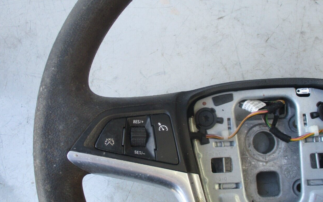VAUXHALL MERIVA B 2013 MULTIFUNCTION STEERING WHEEL 13351023