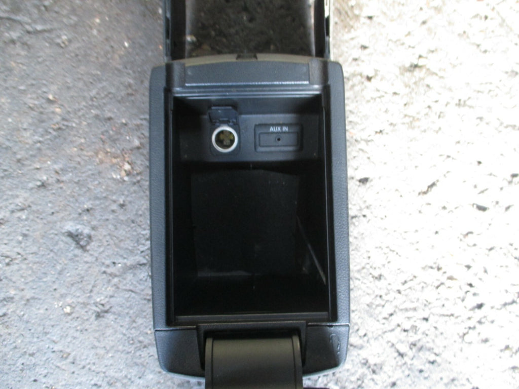 MAZDA 6 2009 MK2 CENTRE CONSOLE WITH ARM REST