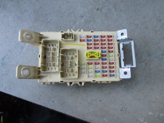 2018 HYUNDAI IX20 FUSE RELAY BOX 919501K523