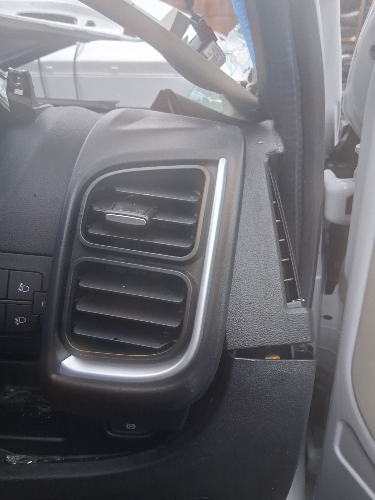 2025 FIAT DUCATO MK3 HIGH ROOF OSF DRIVER SIDE FRONT RIGHT AIR VENT