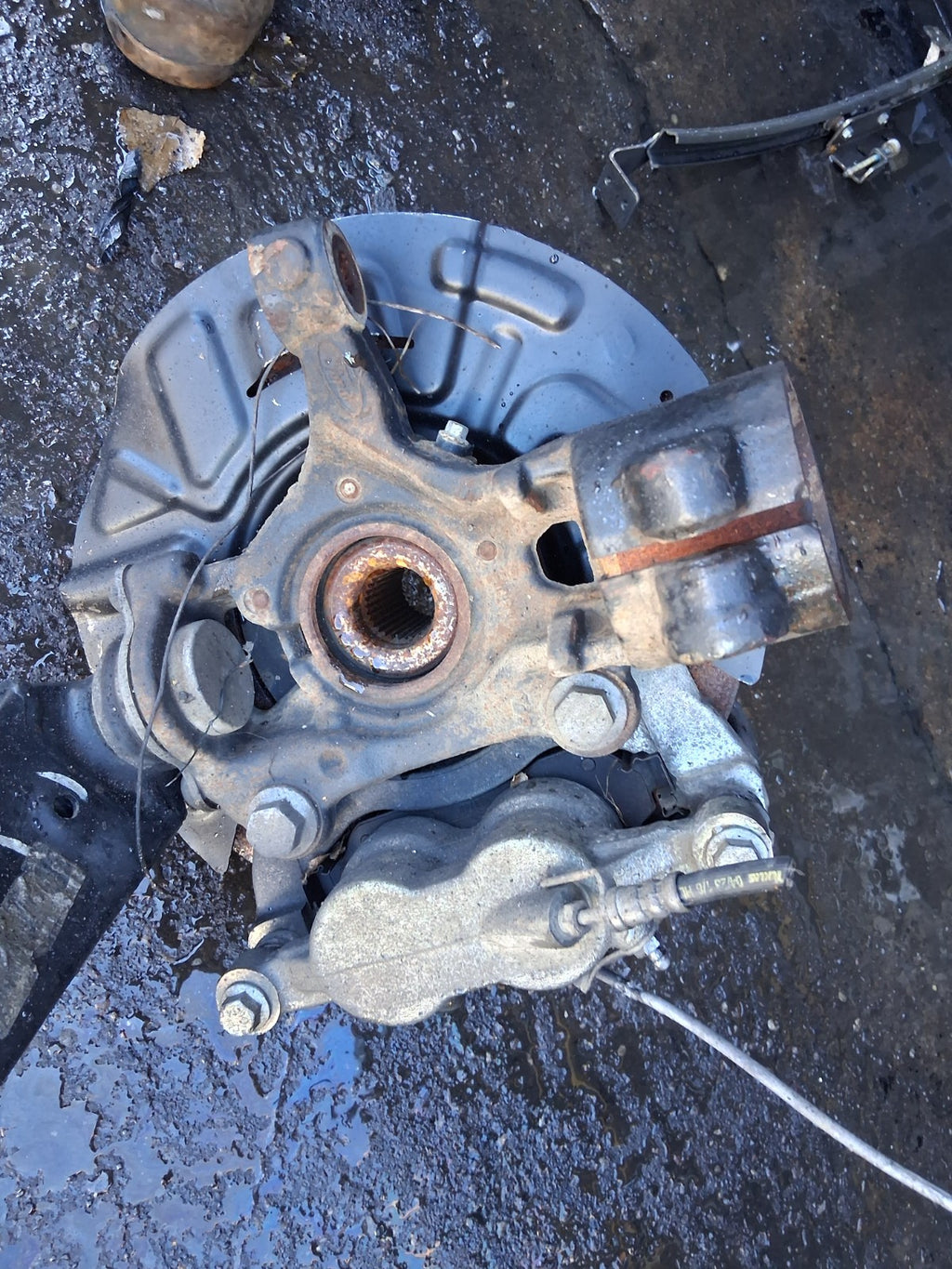 2021 FORD TRANSIT MK8 2.0 DIESEL FWD NSF PASSENGER SIDE FRONT LEFT WHEEL HUB