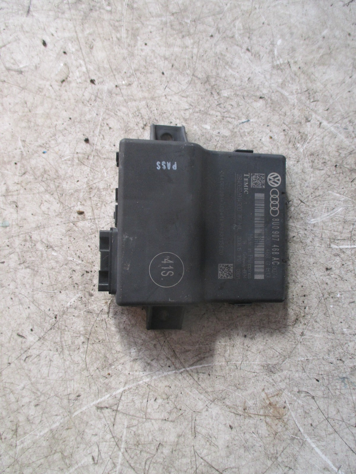 AUDI A1 8X 2015 GATEWAY CONTROL MODULE 8U0907468AC