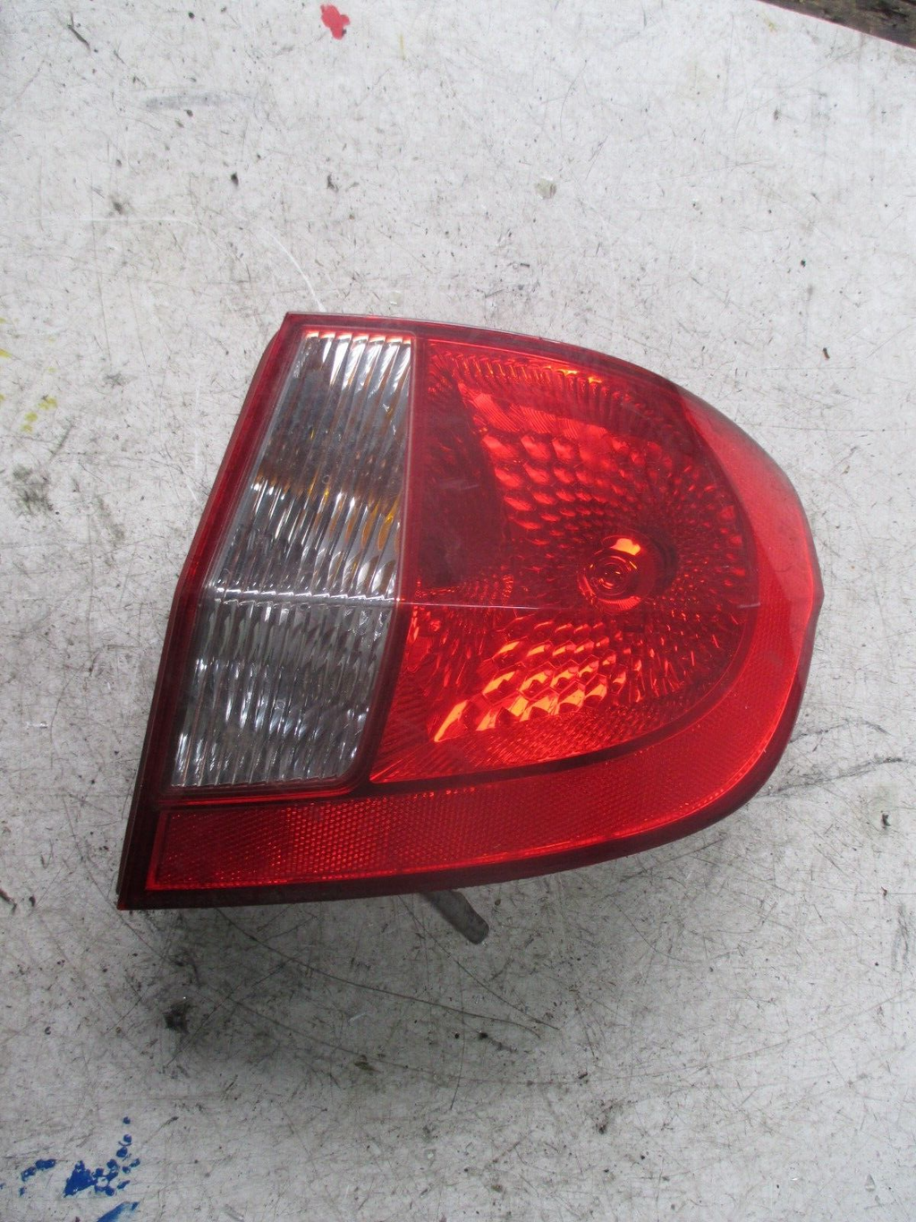 HYUNDAI GETZ MK1 2006 OSR DRIVER SIDE REAR LIGHT