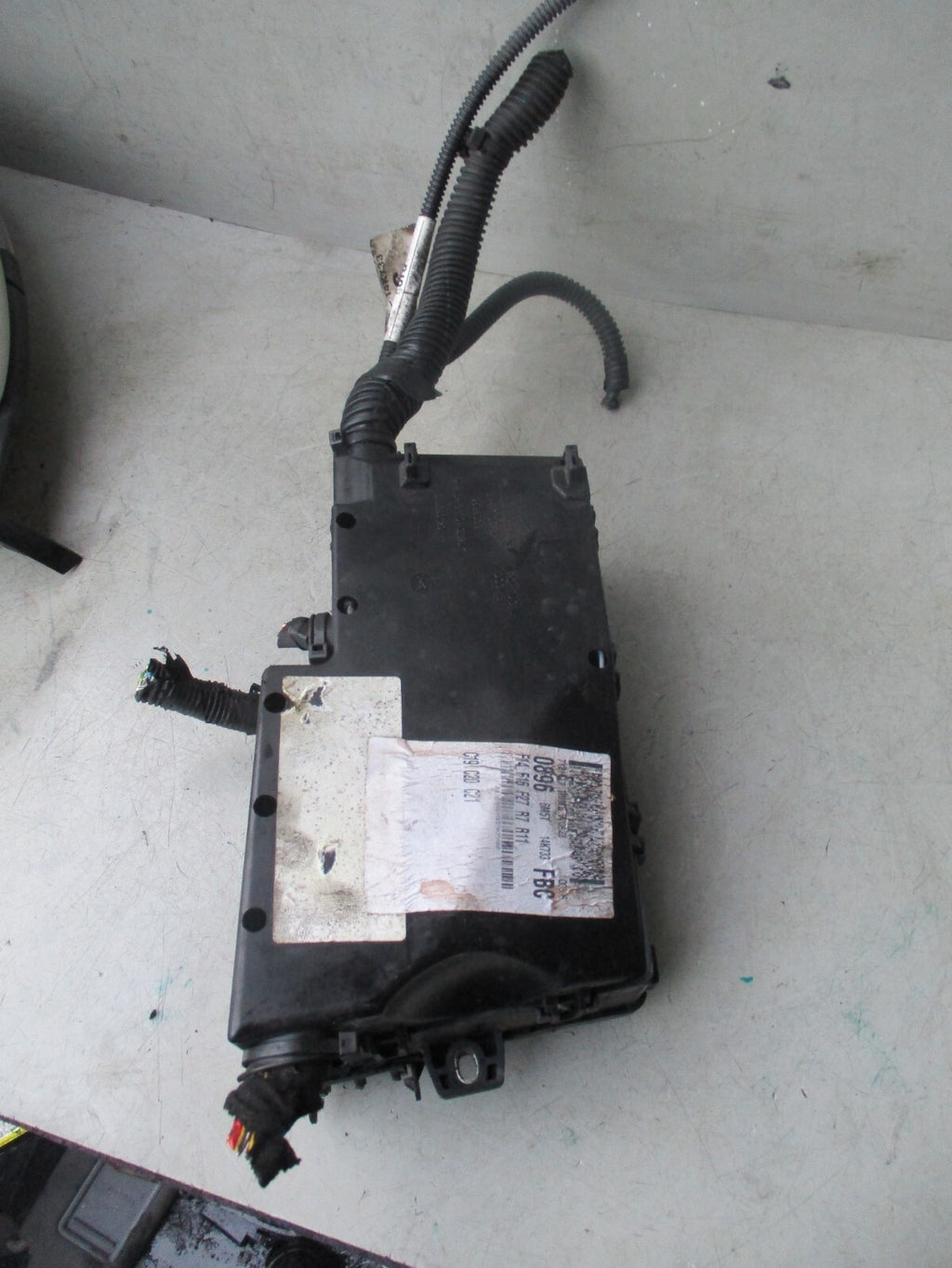FORD FOCUS MK2 2007 1.6 DIESEL UNDER BONNET FUSE BOX 3M5T14A067BC