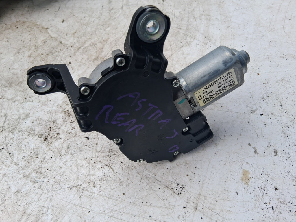 2013 VAUXHALL ASTRA J REAR WINDSCREEN WIPER MOTOR 13395013