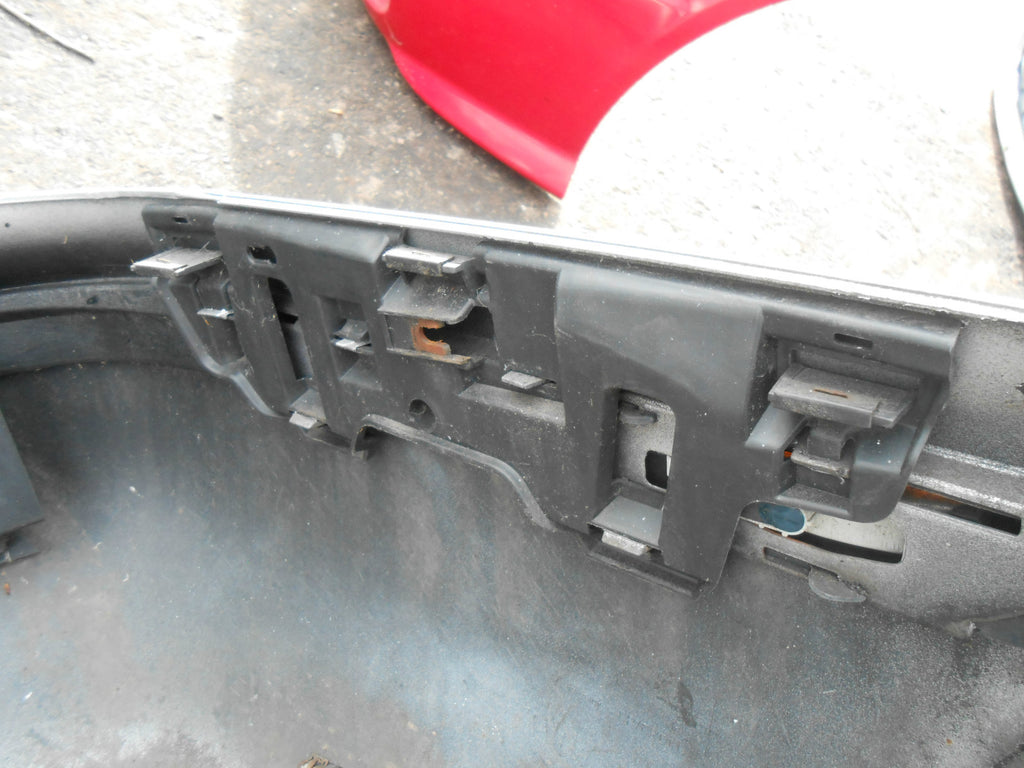 HONDA ACCORD MK6 2000 COMPLETE REAR PLASTIC BUMPER SILVER