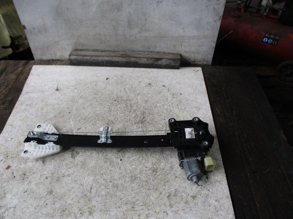 FORD S-MAX 2018 OSF DRIVER SIDE REAR WINDOW REGULATOR & MOTOR EM28R2700AE