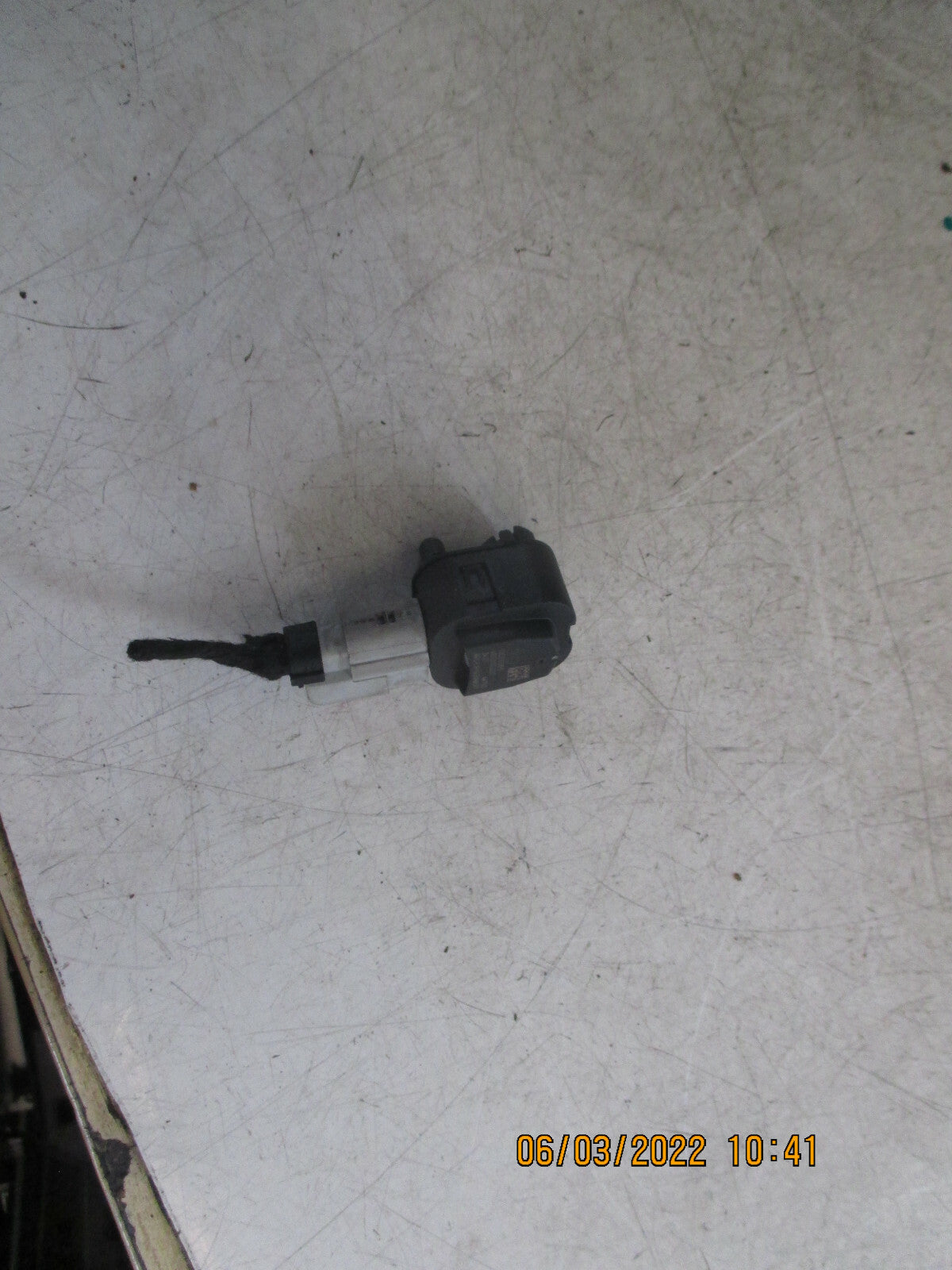 VAUXHALL INSIGINA A 2014 NSF FRONT PASSENGER SIDE DOOR CRASH SENSOR 13583355