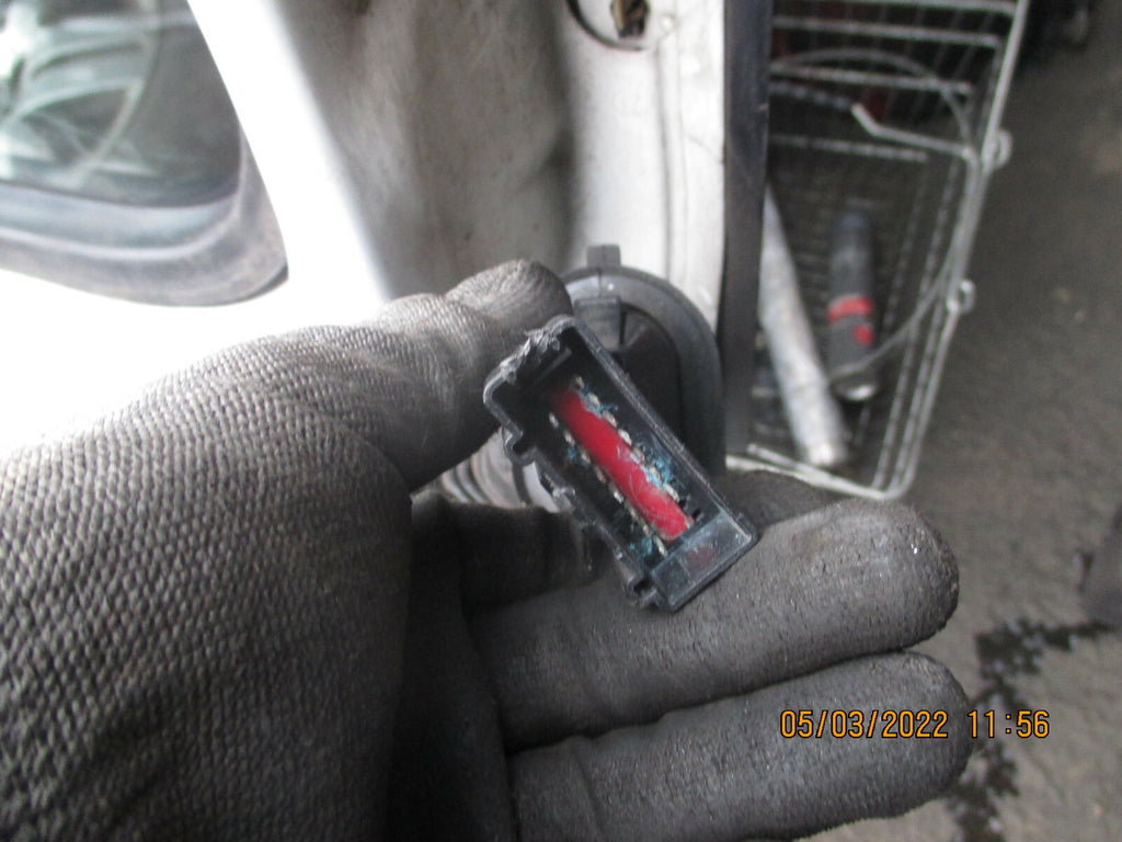FORD TRANSIT 2009 MK7 NSF FRONT PASSENGER SIDE COMPLETE DOOR WHITE