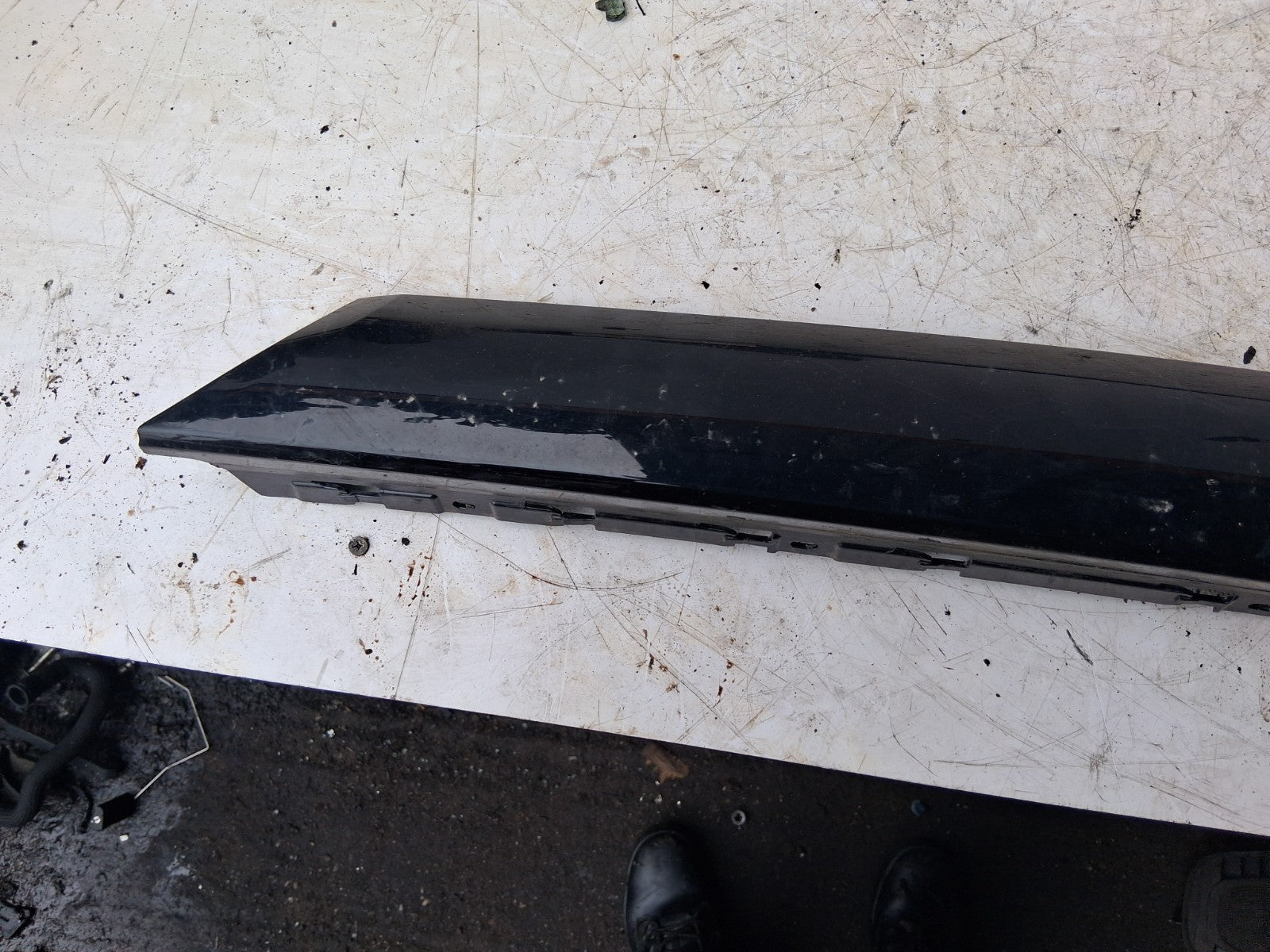 2021 BMW MINI COUNTRYMAN F60 OSF DRIVER SIDE FRONT RIGHT A PILLAR TRIM 7390104