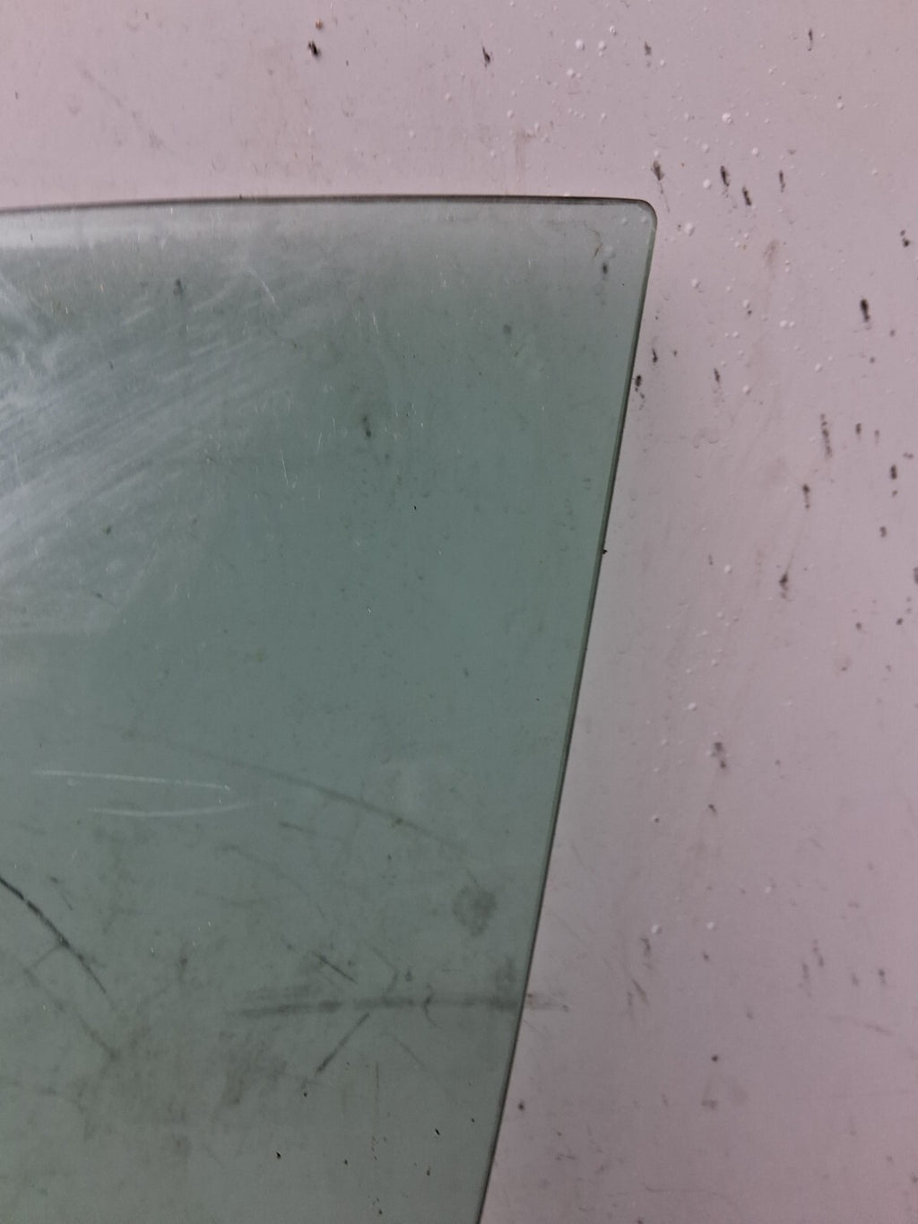 2015 VAUXHALL ASTRA J NSF PASSENGER SIDE FRONT LEFT WINDOW GLASS 43R001582