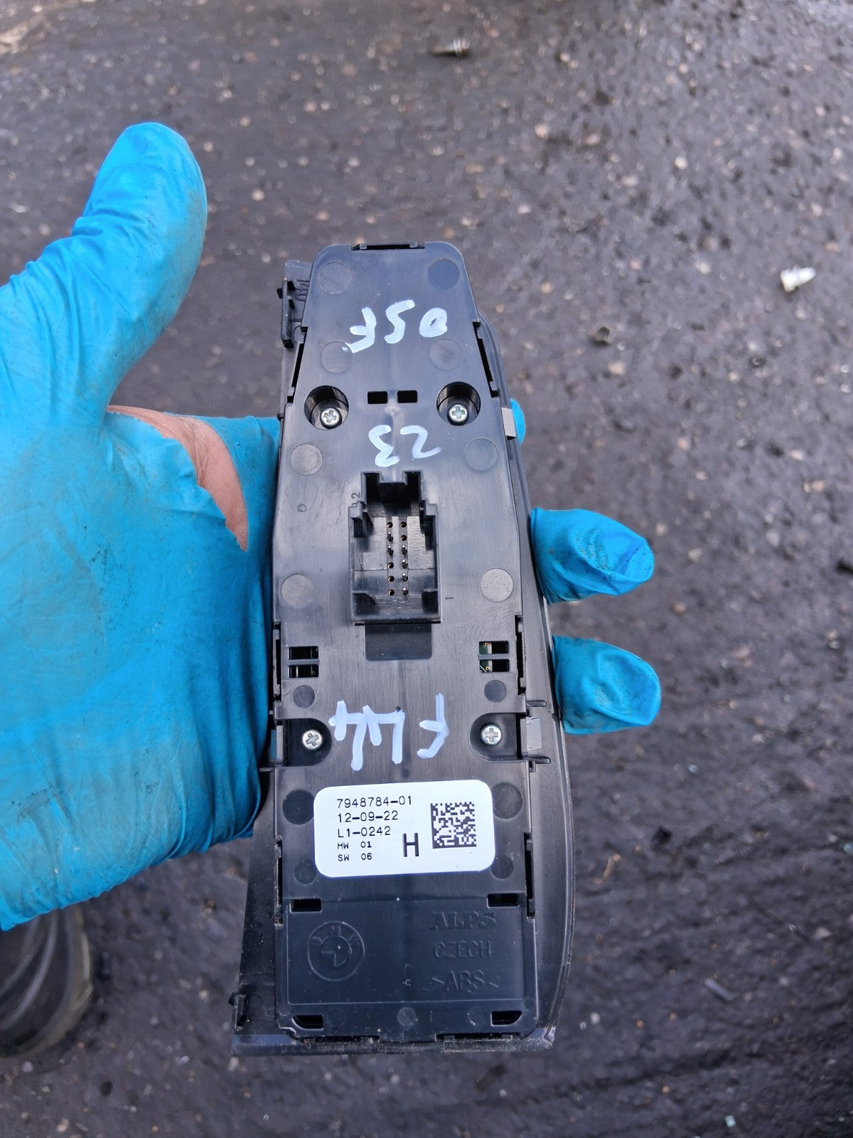 2022 BMW 2 SERIES F44 OSF DRIVER SIDE FRONT WINDOW CONTROL SWITCH 7948784