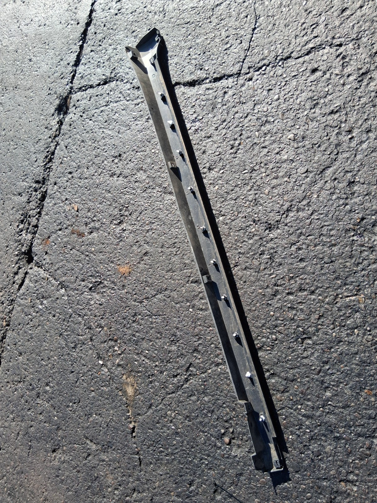 2021 VW VOLKSWAGEN T CROSS NS PASSENGER SIDE SKIRT VALANCE
