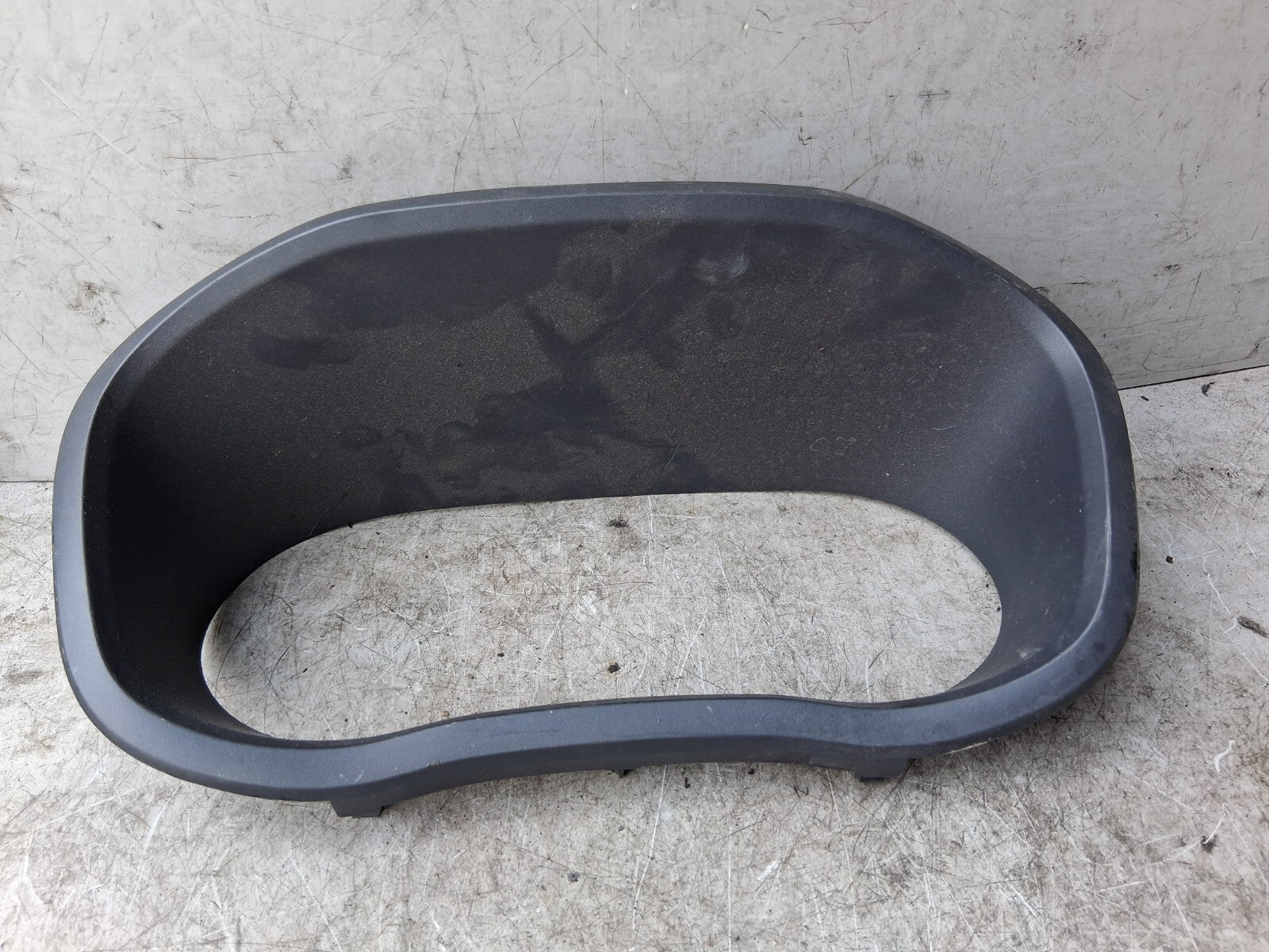 2023 RENAULT MASTER MK3 2.3 DIESEL MANUAL SPEEDO INSTRUMENT SURROUND 681014127R